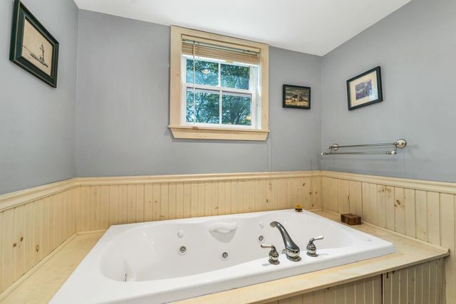 108 Center Street, Wolfeboro, NH 03894
