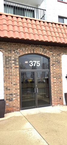 375 PLUM CREEK Drive 412, Wheeling, IL 60090