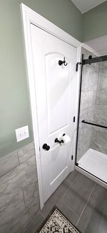 375 PLUM CREEK Drive 412, Wheeling, IL 60090