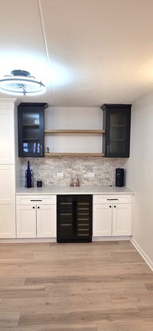 375 PLUM CREEK Drive 412, Wheeling, IL 60090