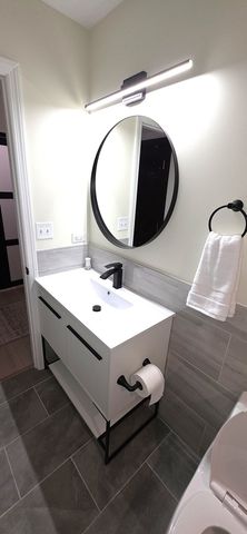 375 PLUM CREEK Drive 412, Wheeling, IL 60090