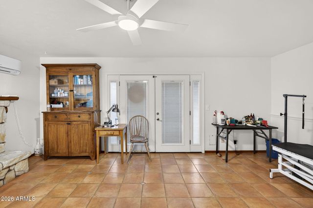 2119 E CROCUS Drive, Phoenix, AZ 85022