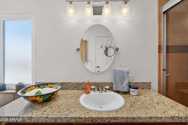 2119 E CROCUS Drive, Phoenix, AZ 85022