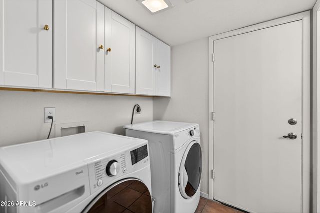 2119 E CROCUS Drive, Phoenix, AZ 85022