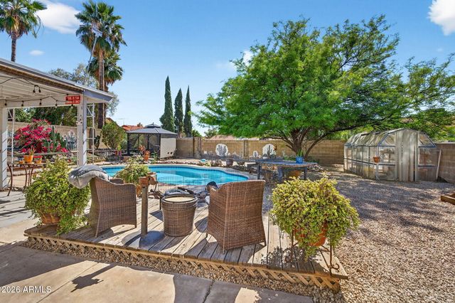 2119 E CROCUS Drive, Phoenix, AZ 85022