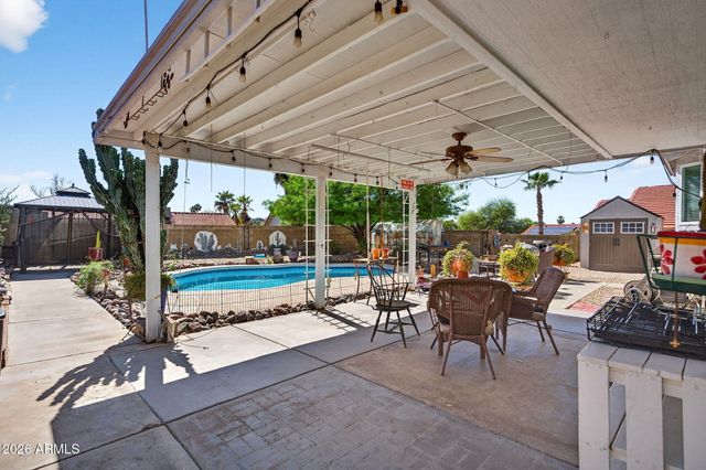 2119 E CROCUS Drive, Phoenix, AZ 85022