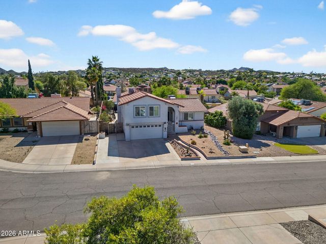 2119 E CROCUS Drive, Phoenix, AZ 85022