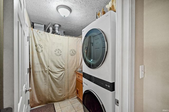 373 Double Tree Drive, Lafayette, IN 47905