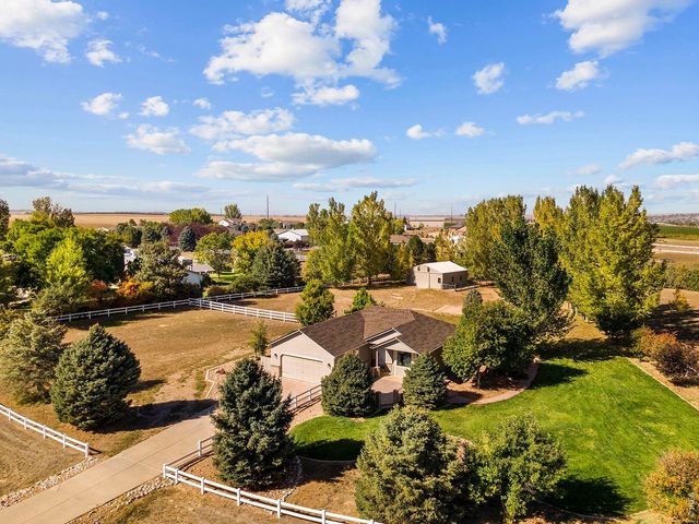 381 Bobcat Dr, Milliken, CO 80543