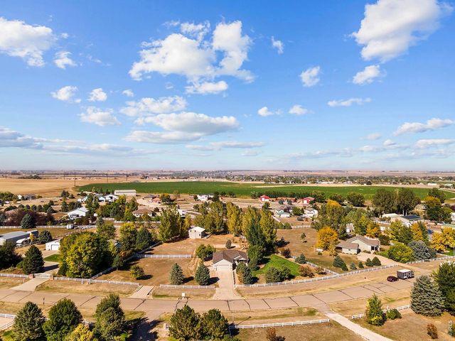 381 Bobcat Dr, Milliken, CO 80543