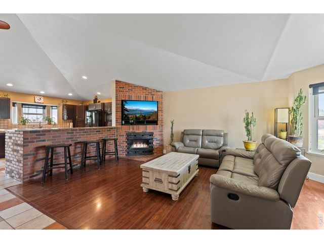 381 Bobcat Dr, Milliken, CO 80543