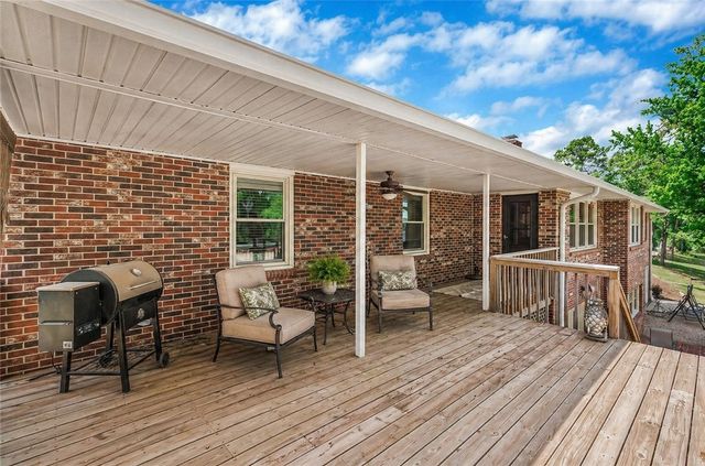 2212 Surfside Drive, Anderson, SC 29625