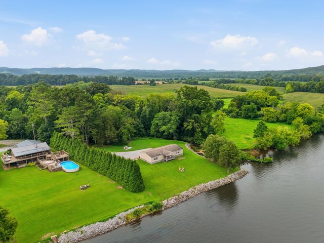 616 Layman Circle, Decatur, TN 37322