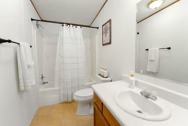 616 Layman Circle, Decatur, TN 37322