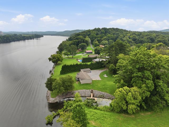 616 Layman Circle, Decatur, TN 37322