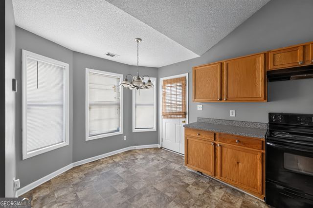 6960 Red Bone Way, Lithonia, GA 30038