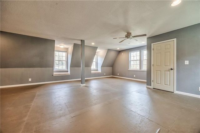 1040 S Wyckford Street, Olathe, KS 66061