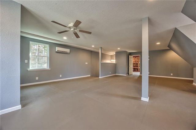 1040 S Wyckford Street, Olathe, KS 66061