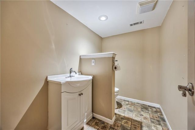 1040 S Wyckford Street, Olathe, KS 66061