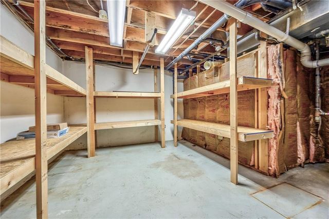 1040 S Wyckford Street, Olathe, KS 66061