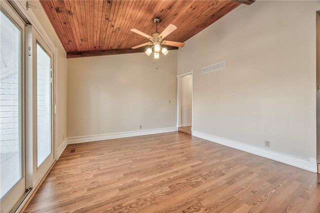 1040 S Wyckford Street, Olathe, KS 66061