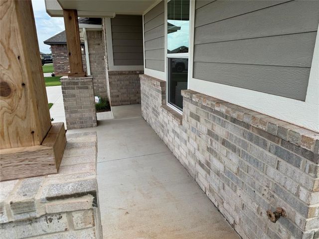 831 Virginia Avenue, Newcastle, OK 73065