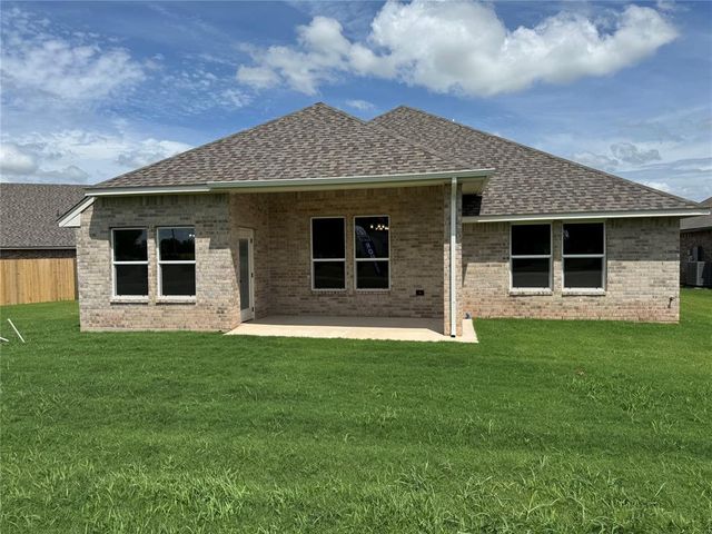 831 Virginia Avenue, Newcastle, OK 73065