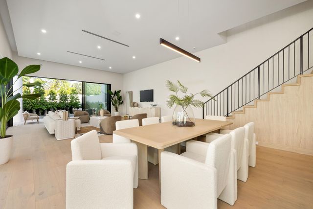 723 Lake Avenue N, Delray Beach, FL 33483