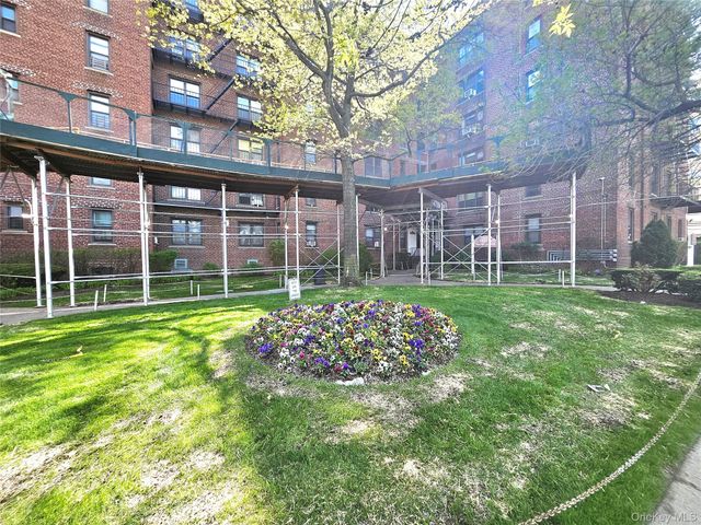 112-24 Northern Boulevard 3E, Corona, NY 11368