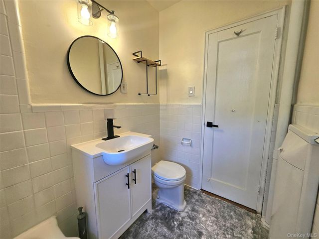 112-24 Northern Boulevard 3E, Corona, NY 11368