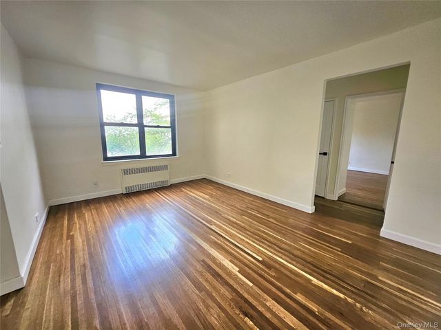 112-24 Northern Boulevard 3E, Corona, NY 11368