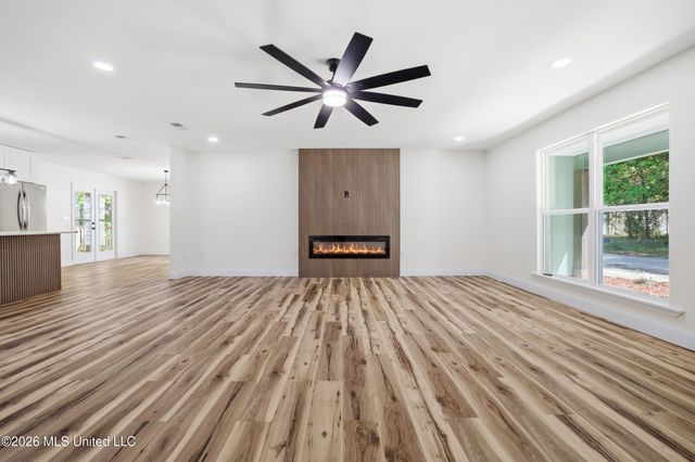 3310 Irondale Street, Gautier, MS 39553