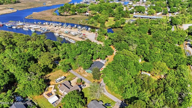 3310 Irondale Street, Gautier, MS 39553