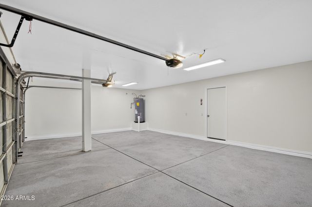 43620 W COWPATH Road, Maricopa, AZ 85138