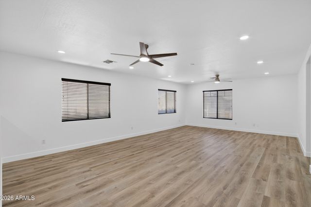 43620 W COWPATH Road, Maricopa, AZ 85138