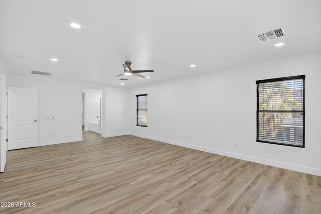 43620 W COWPATH Road, Maricopa, AZ 85138