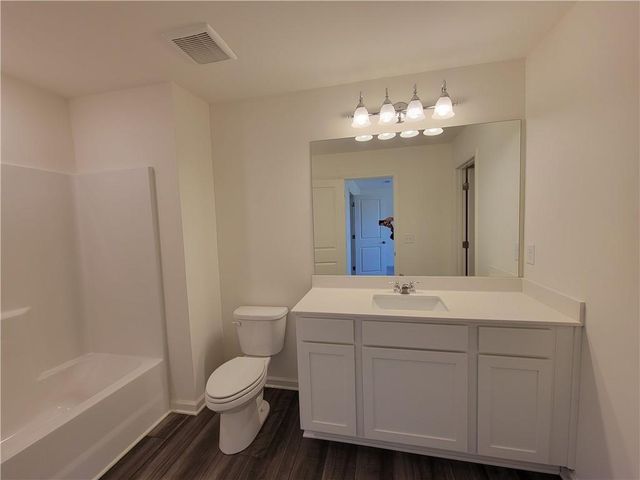 209 Swindon Drive, Mcdonough, GA 30253