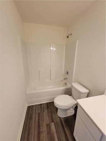 209 Swindon Drive, Mcdonough, GA 30253