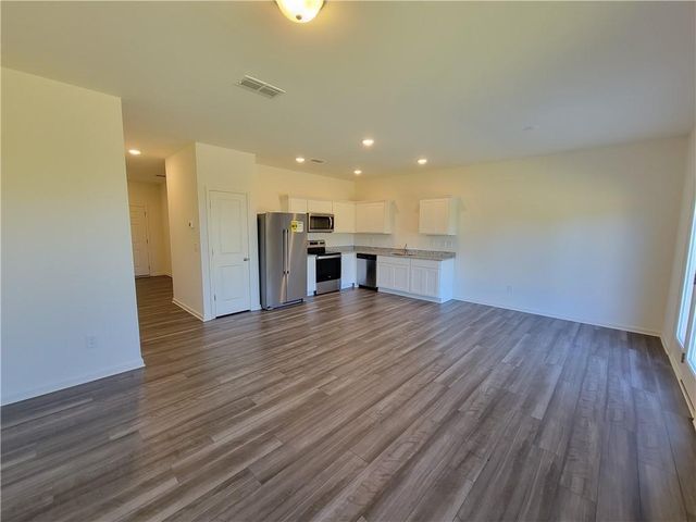 209 Swindon Drive, Mcdonough, GA 30253