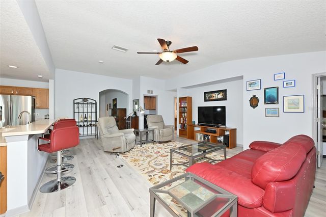 4061 KINGSFIELD DRIVE, Parrish, FL 34219