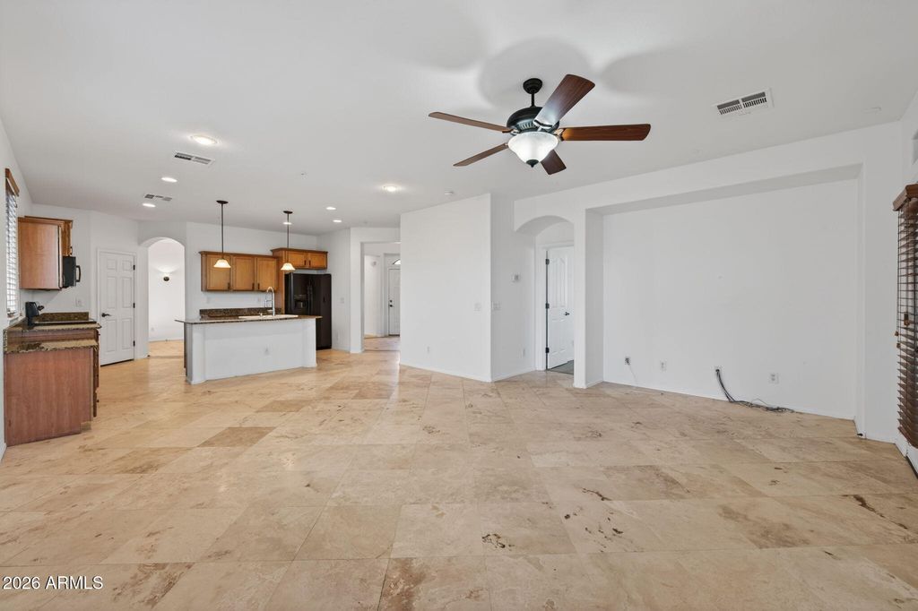 Image 14 of property listing at 13442 S 185TH Avenue, Goodyear, AZ 85338
