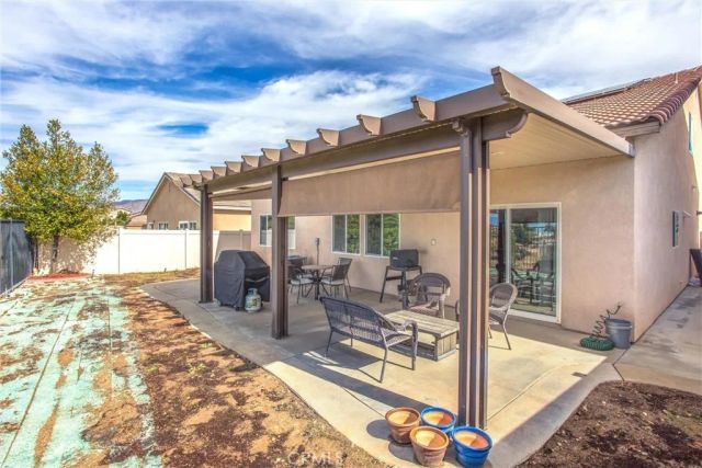 1274 Pinehurst Dr., Calimesa, CA 92320