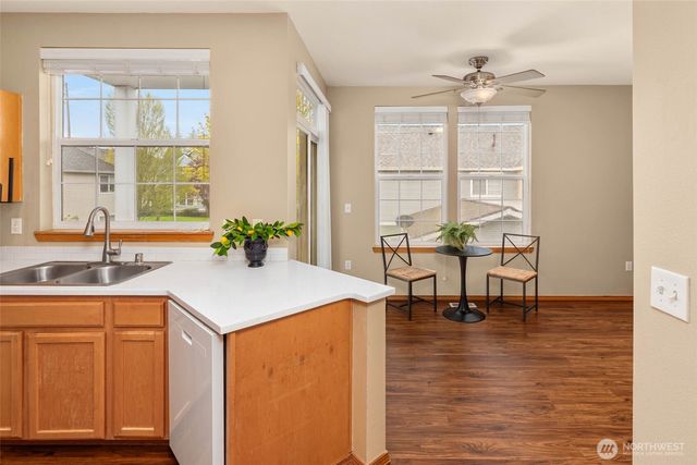 22736 NE 4th Lane, Sammamish, WA 98074