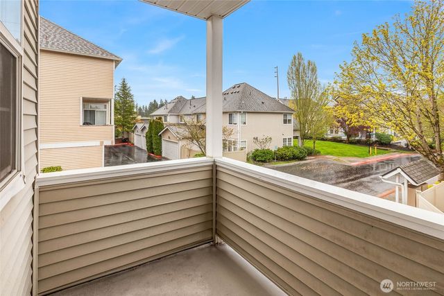 22736 NE 4th Lane, Sammamish, WA 98074