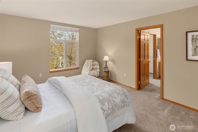 22736 NE 4th Lane, Sammamish, WA 98074