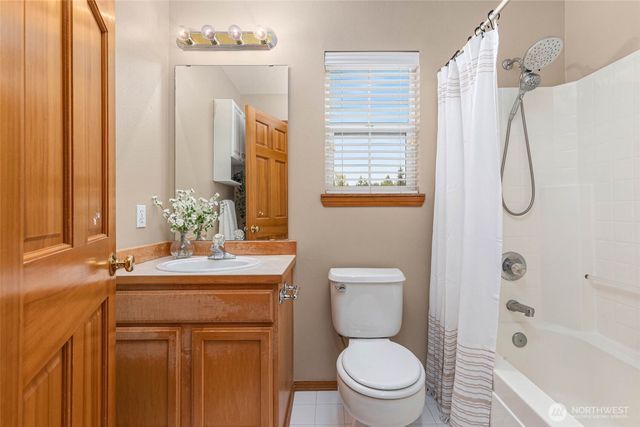 22736 NE 4th Lane, Sammamish, WA 98074