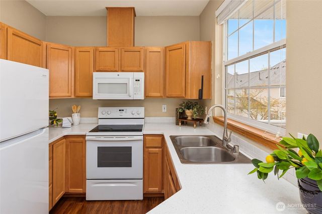 22736 NE 4th Lane, Sammamish, WA 98074