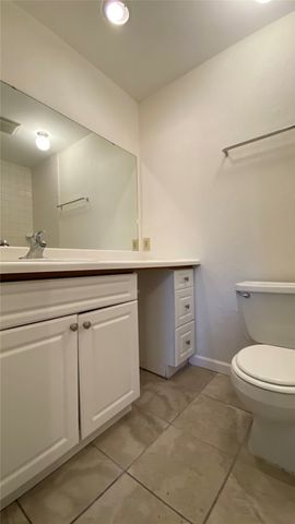 208 E Denton Drive, Euless, TX 76039