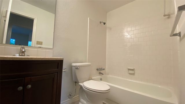 208 E Denton Drive, Euless, TX 76039