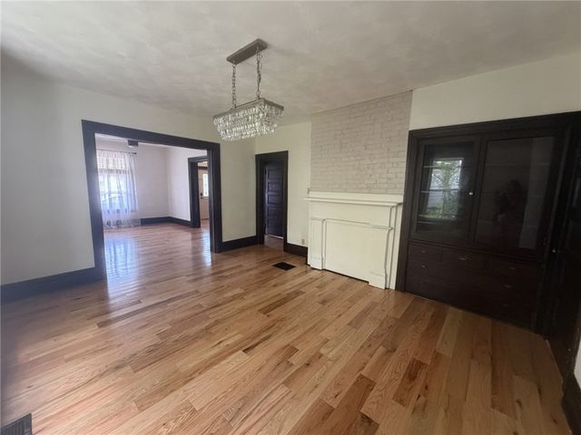 325 N Balph Ave, Ross Twp, PA 15202